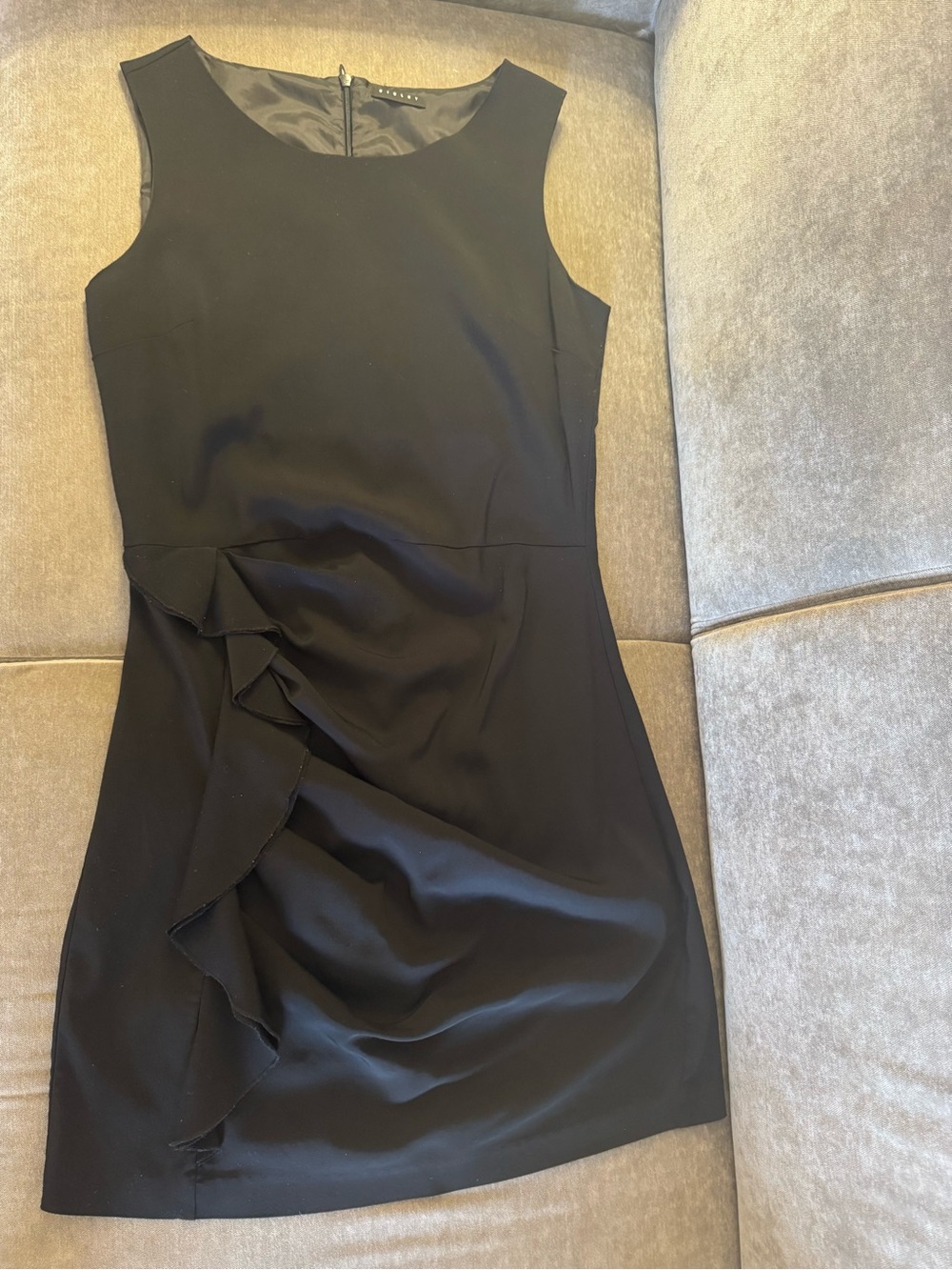 Sisley Black Sleeveless Ruffle Sheath Dress